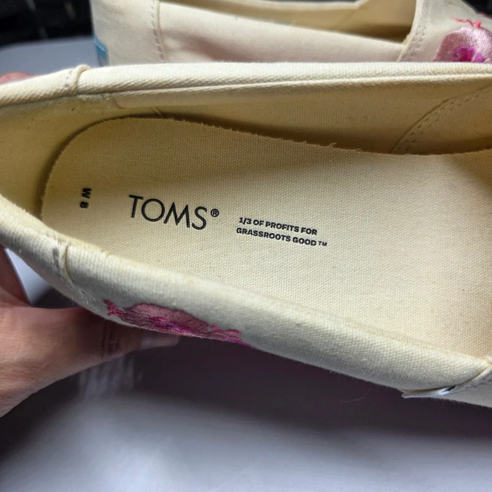 TOMS Alpargata Platform Pink Floral Embroidered Slip On Shoes Womens Size 8